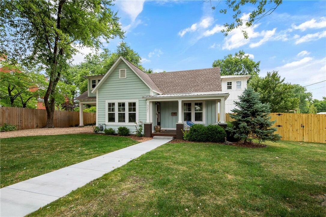 321 SE 3rd Street  Bentonville AR 72712 photo