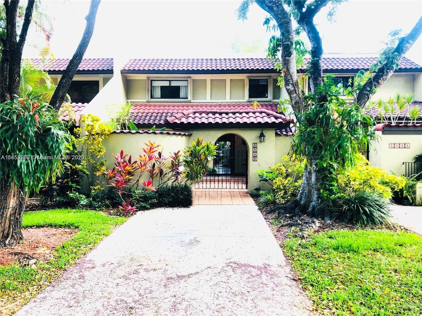 Property Photo:  3843 Alcantara Ave 76B  FL 33178 