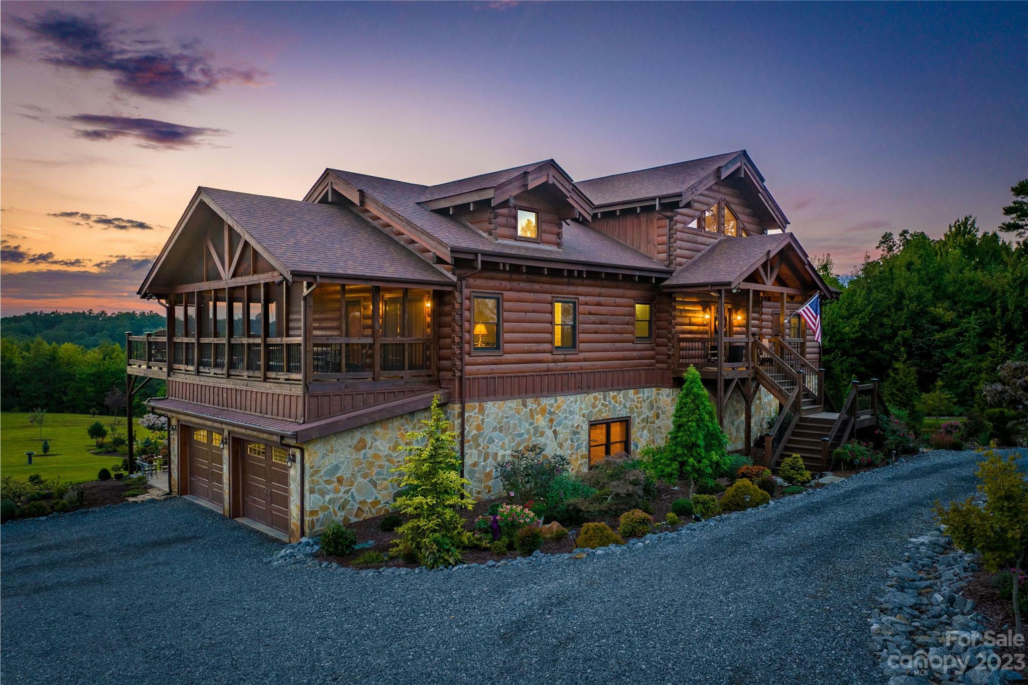 Property Photo: 82 Box Creek Trail 385 NC 28761