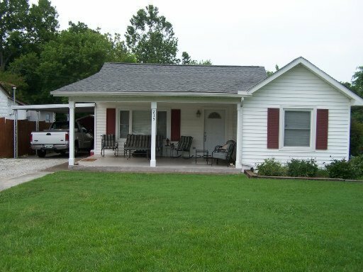 Property Photo:  235 Edgewood Ave  TN 37716 