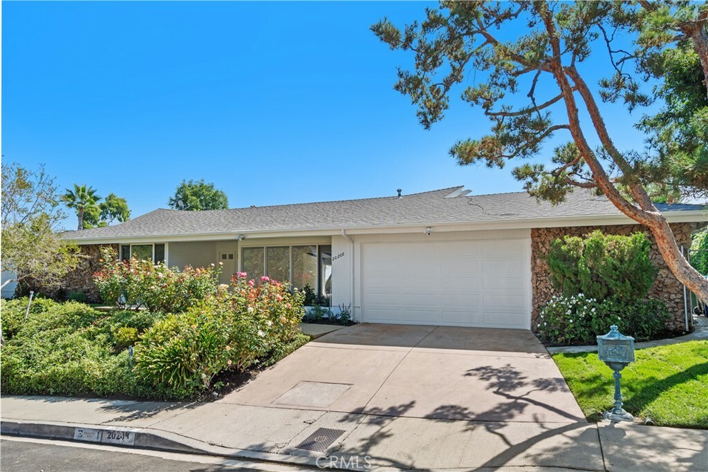 Property Photo:  20208 S Delita Drive  CA 91364 