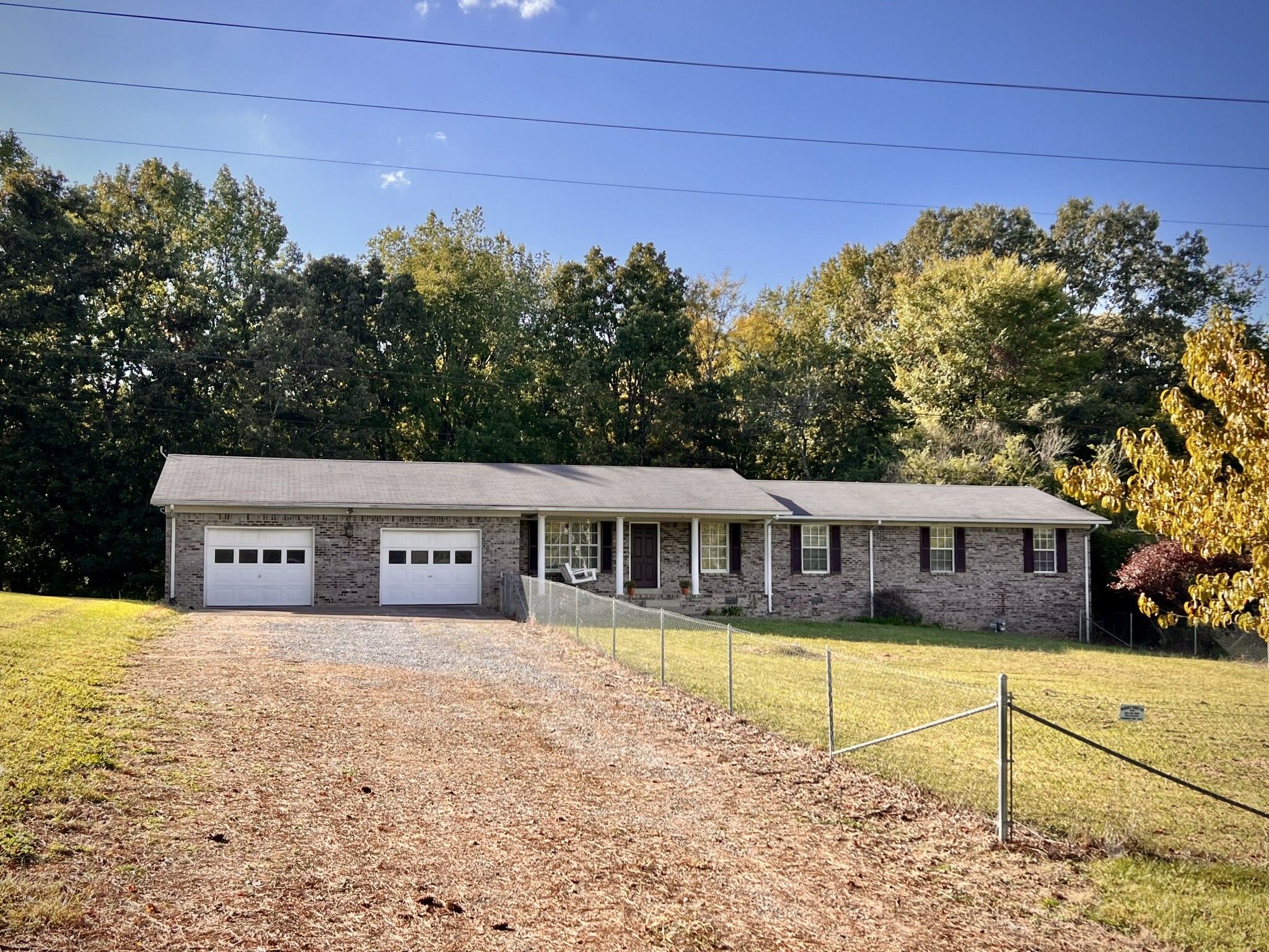 Property Photo:  1005 W Point Rd  TN 38464 