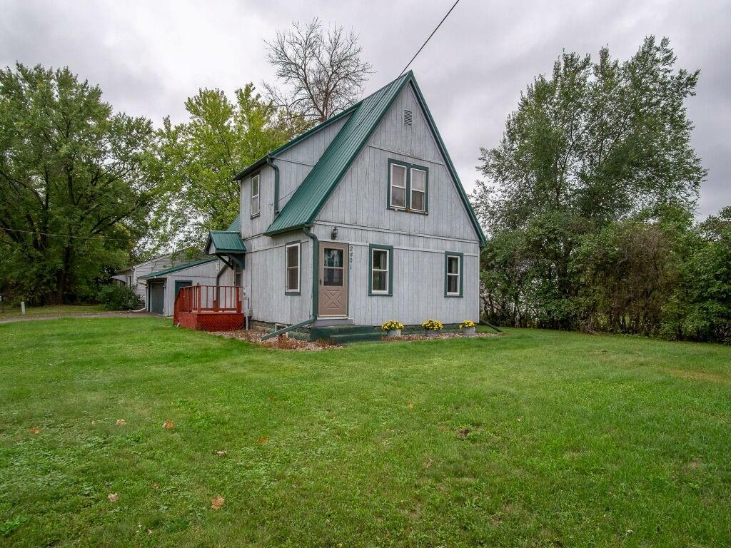 Property Photo:  2401 Crescent Avenue  WI 54703 