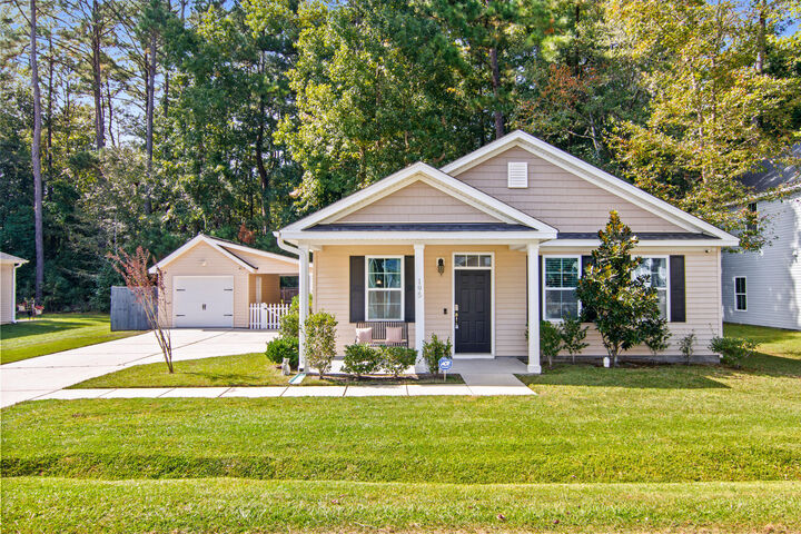 195 W Pine Street  Summerville SC 29485 photo