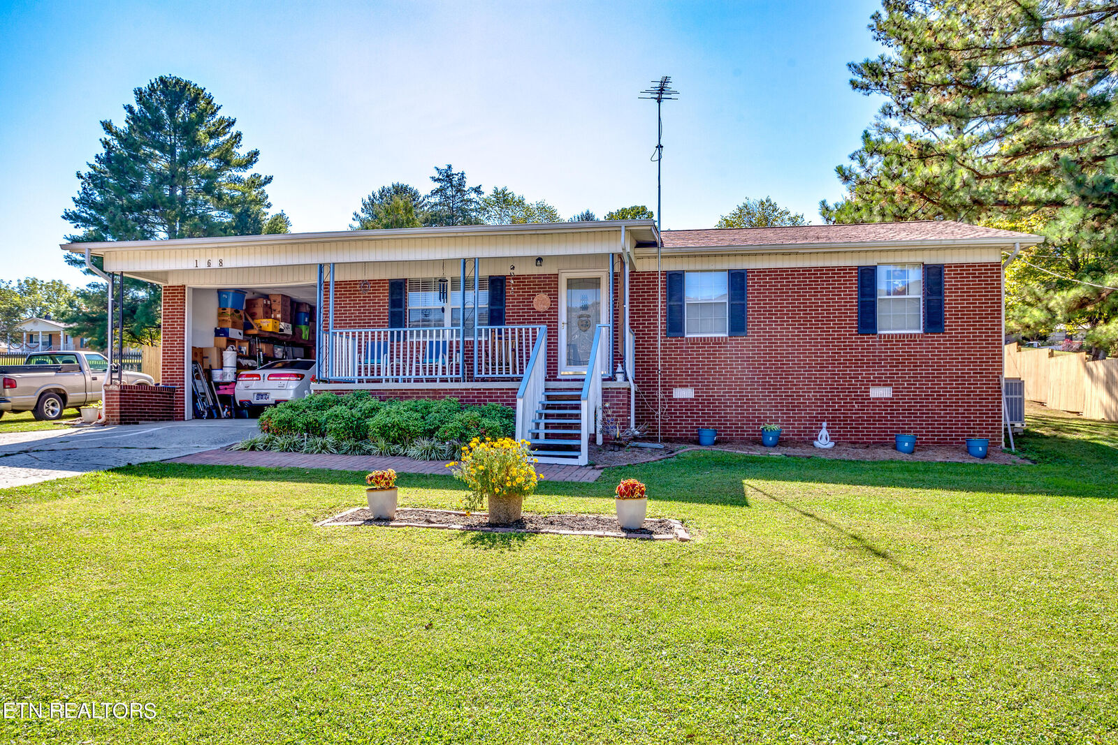 Property Photo: 168 Old Middlesboro Hwy TN 37766