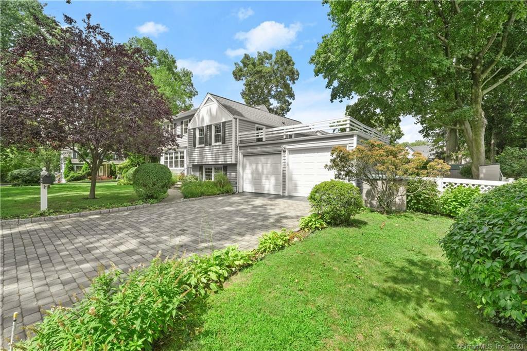 Property Photo: 1 Foursons Court CT 06851