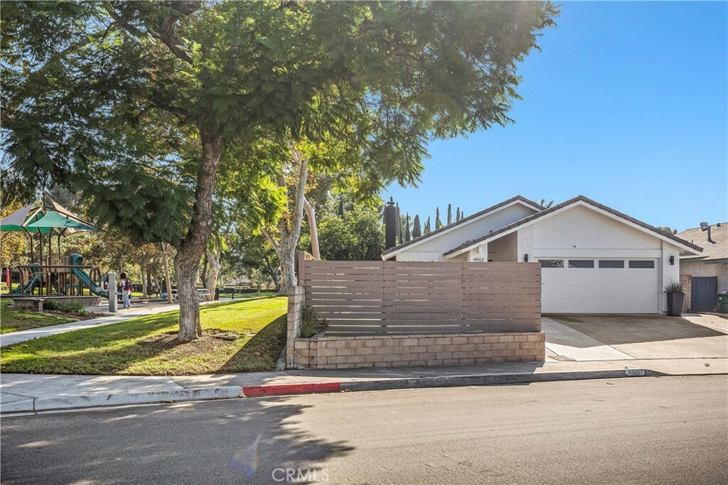 Property Photo: 4552 Ranchgrove CA 92604