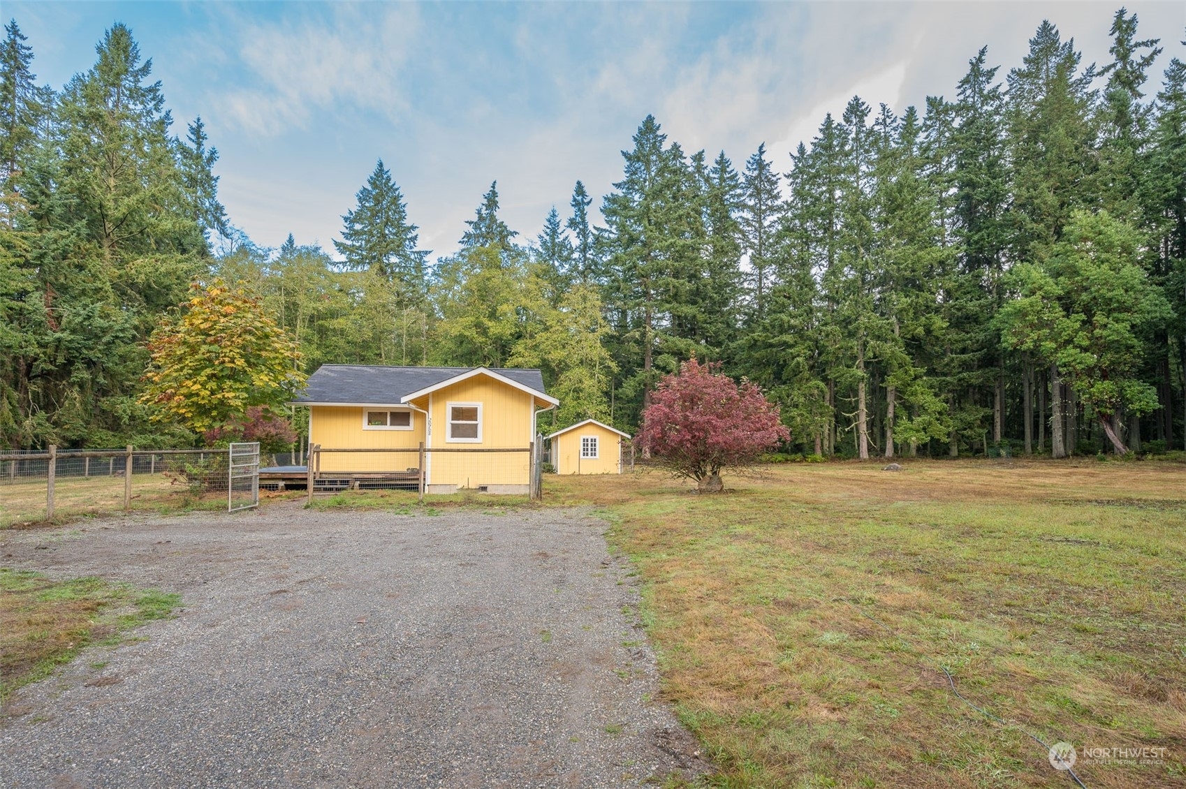 Property Photo:  20708 Westside Highway SW  WA 98070 