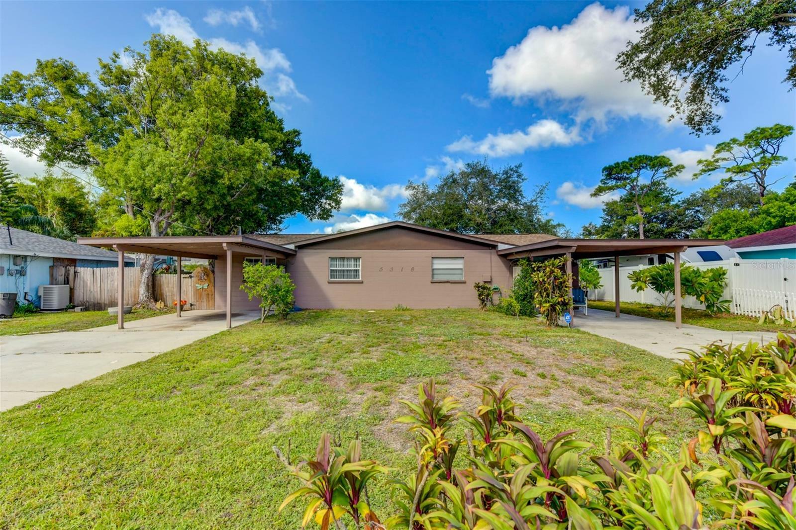 Property Photo:  5318 17th Street W A/B  FL 34207 