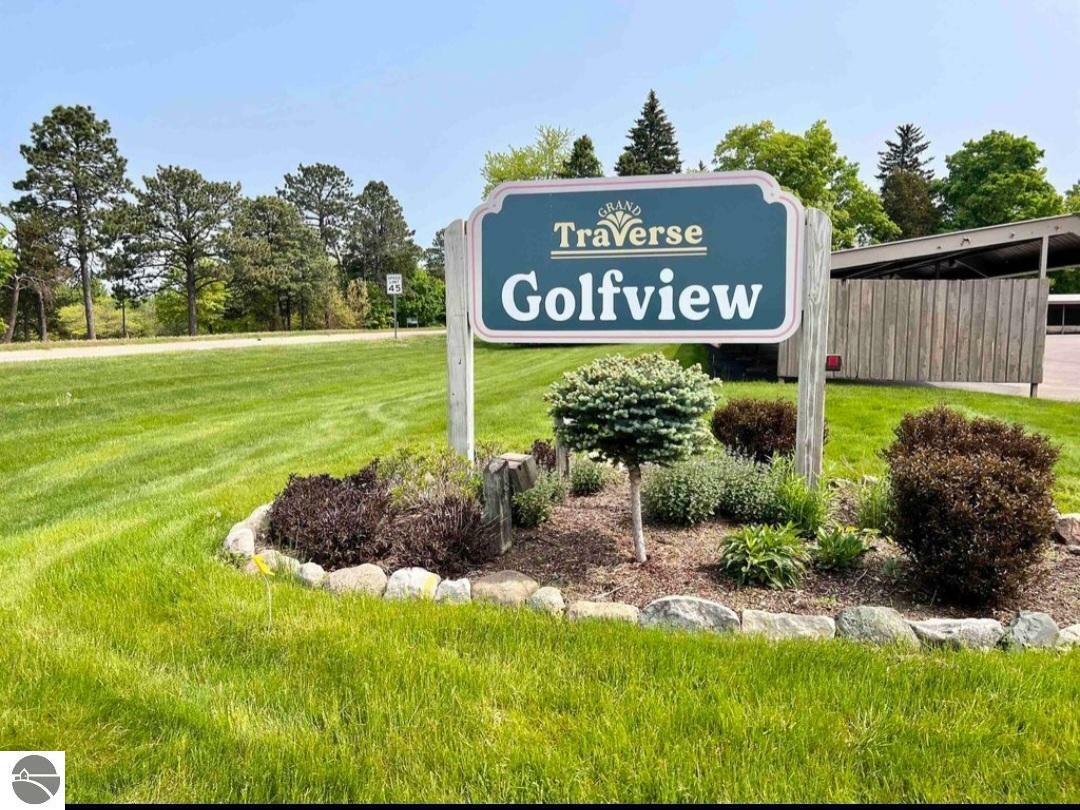 5560 Golfview Court  Williamsburg MI 49690 photo