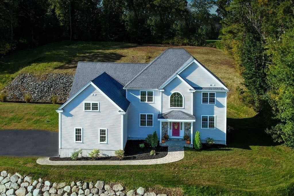 Property Photo:  17 Clifford Rd  MA 01772 