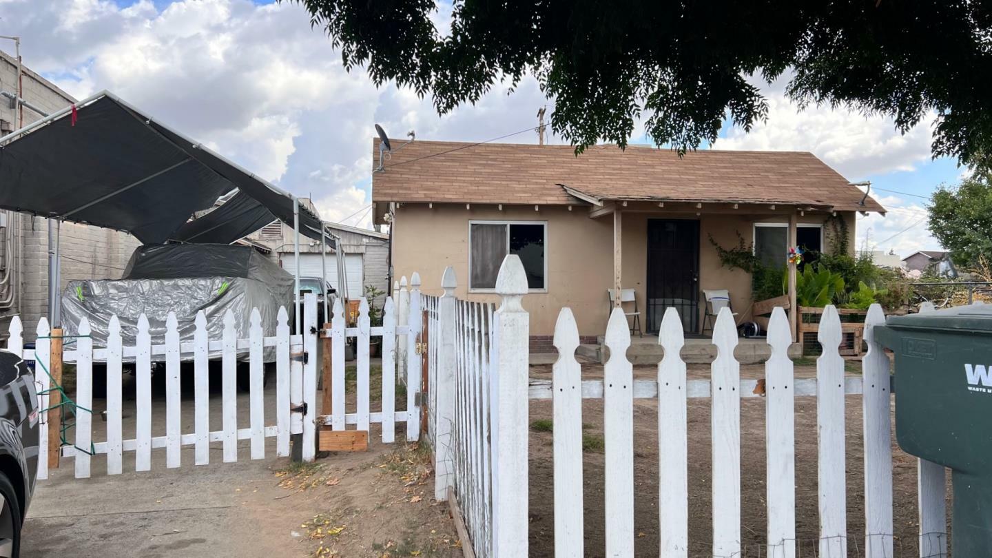 Property Photo:  6984 Center Street  CA 95388 