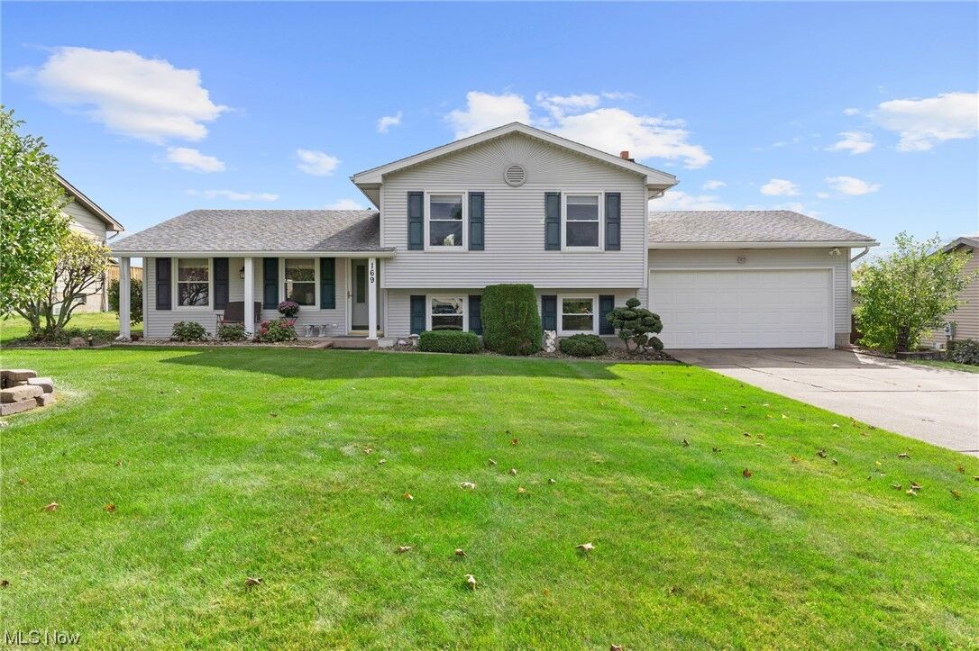 Property Photo:  169 Runnemede Drive  OH 44512 