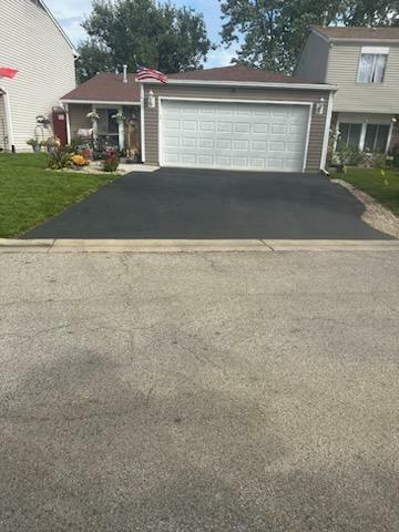Property Photo: 175 Highbury Drive IL 60120