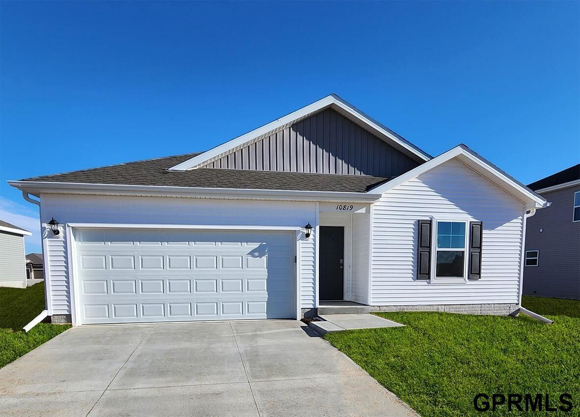 Property Photo:  17806 Hampton Drive  NE 68136 