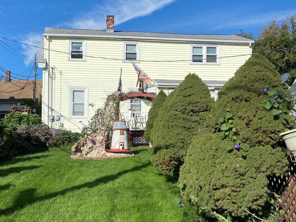 Property Photo:  3 McIntyre Ct  MA 01960 