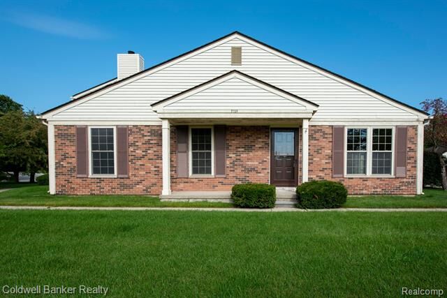 Property Photo: 7735 Lake Ridge Drive MI 48327