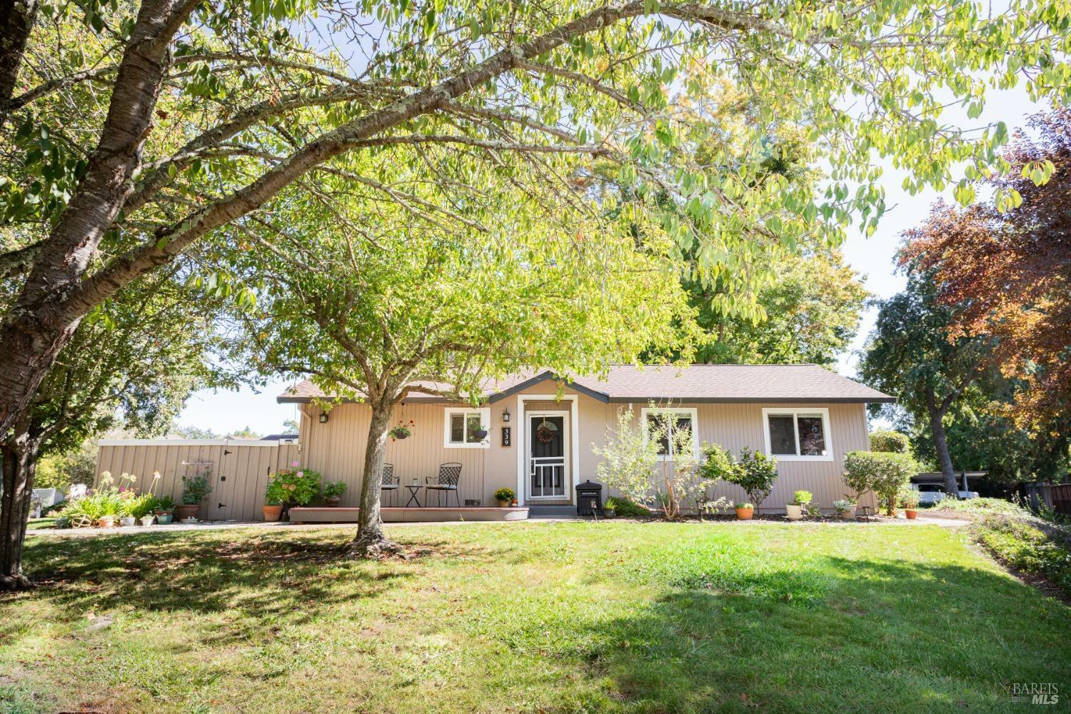 Property Photo:  339 Algiers Court  CA 95409 