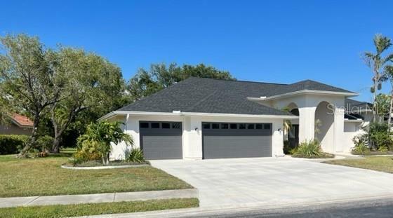 Property Photo:  4493 Shadowleaf Drive  FL 34233 