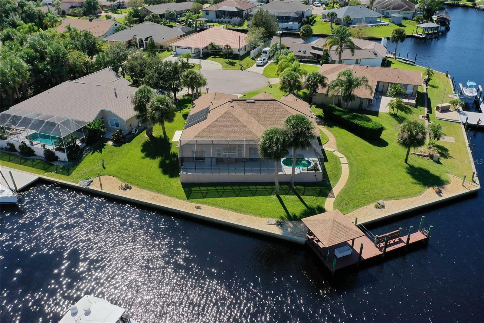 Property Photo:  8 Crow Court  FL 32137 