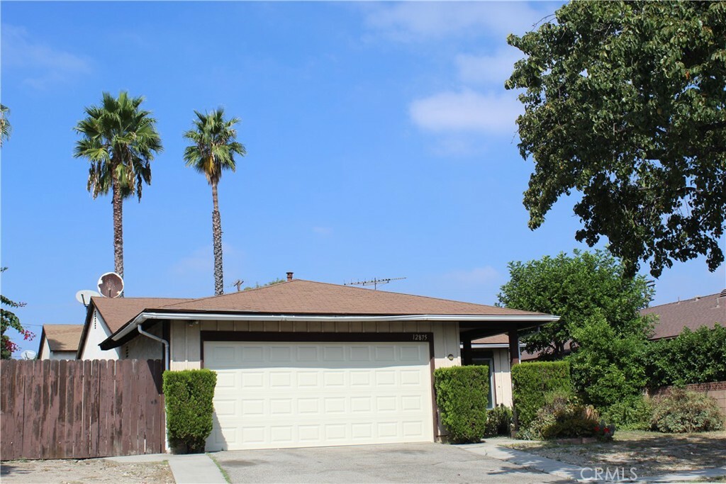 Property Photo:  12875 Crowley Street  CA 91331 