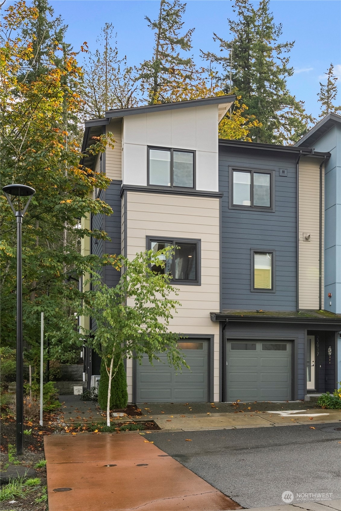 Property Photo: 22949 SE 5th Court WA 98074