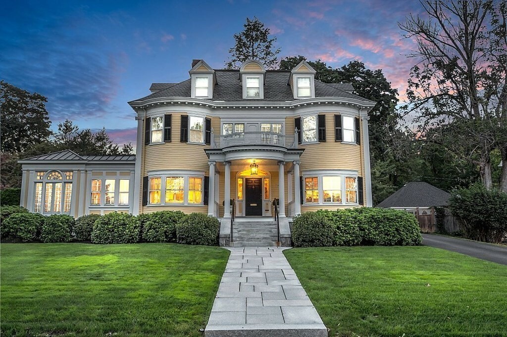 Property Photo: 2 Massachusetts Avenue MA 01609