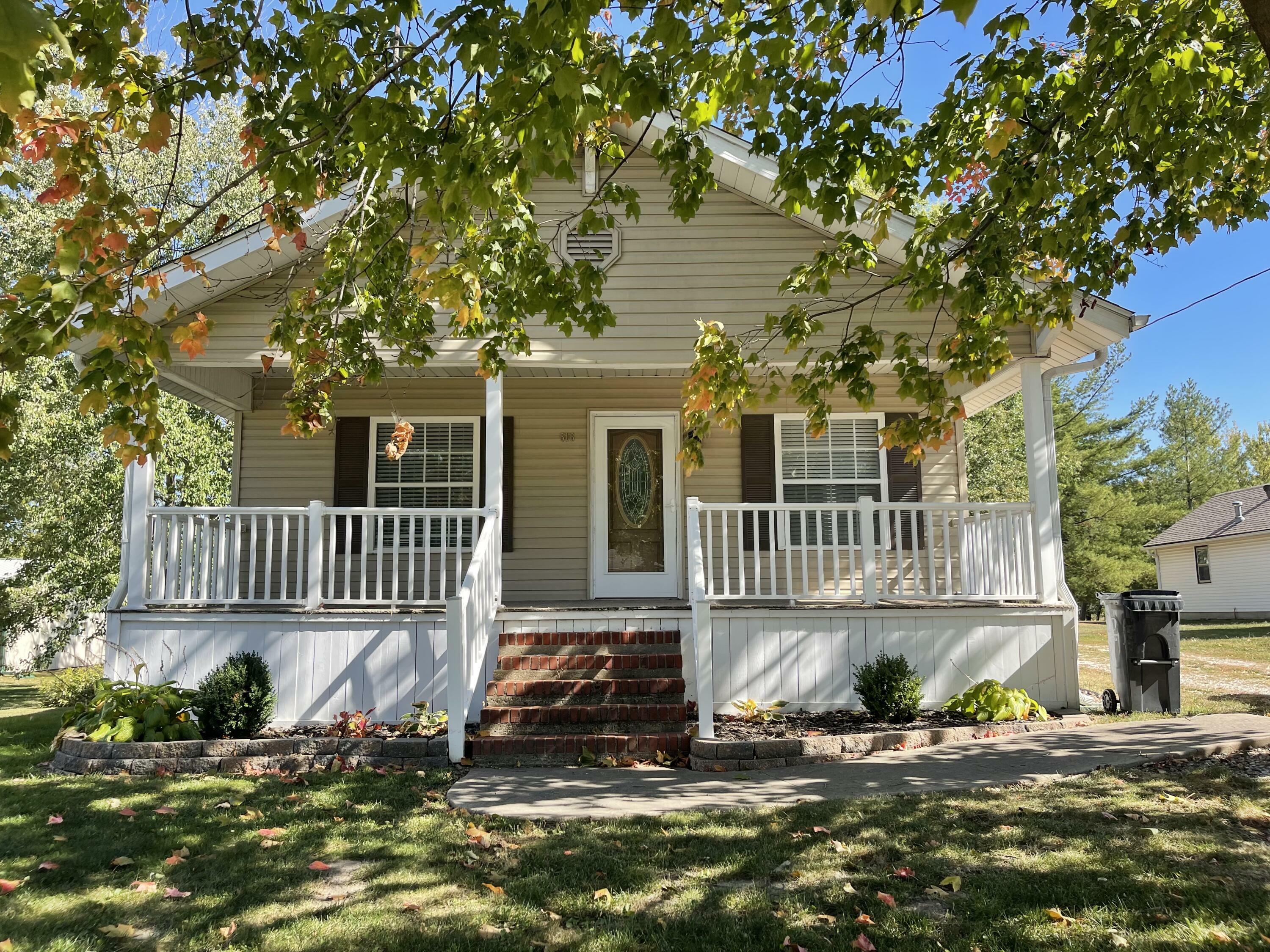 Property Photo:  516 Gratz Brown St  MO 65270 