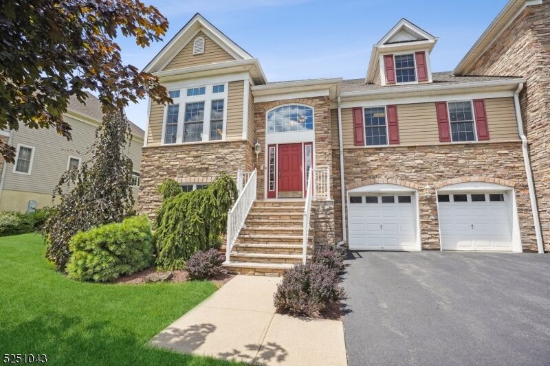 Property Photo: 39 Baxter Ln NJ 07052