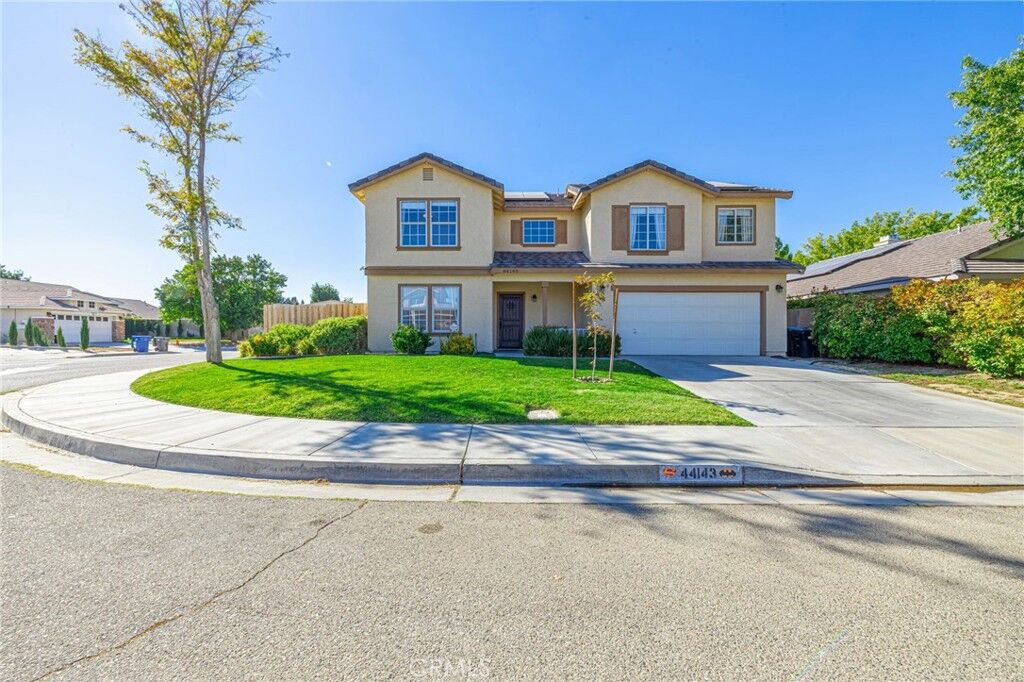 Property Photo:  44143 Tahoe Way  CA 93536 