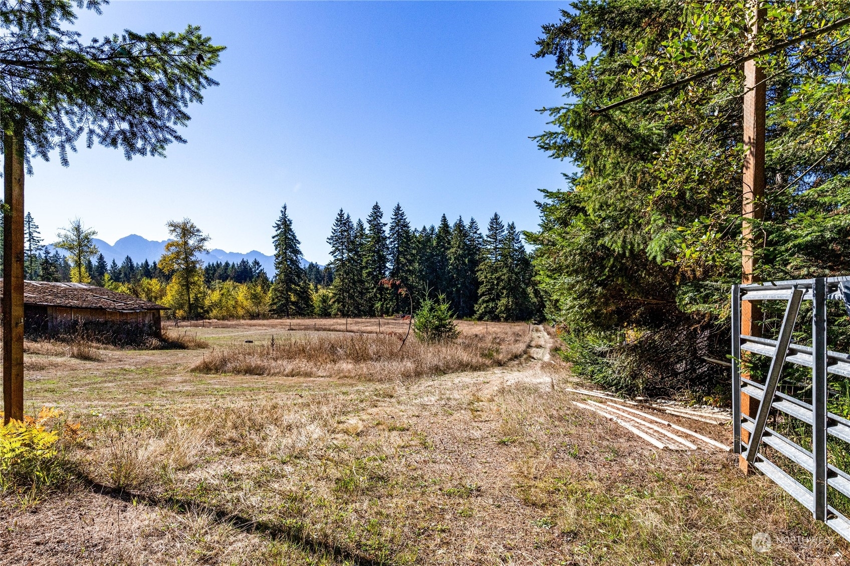 Property Photo:  9999 Blue Mountain Road  WA 98362 