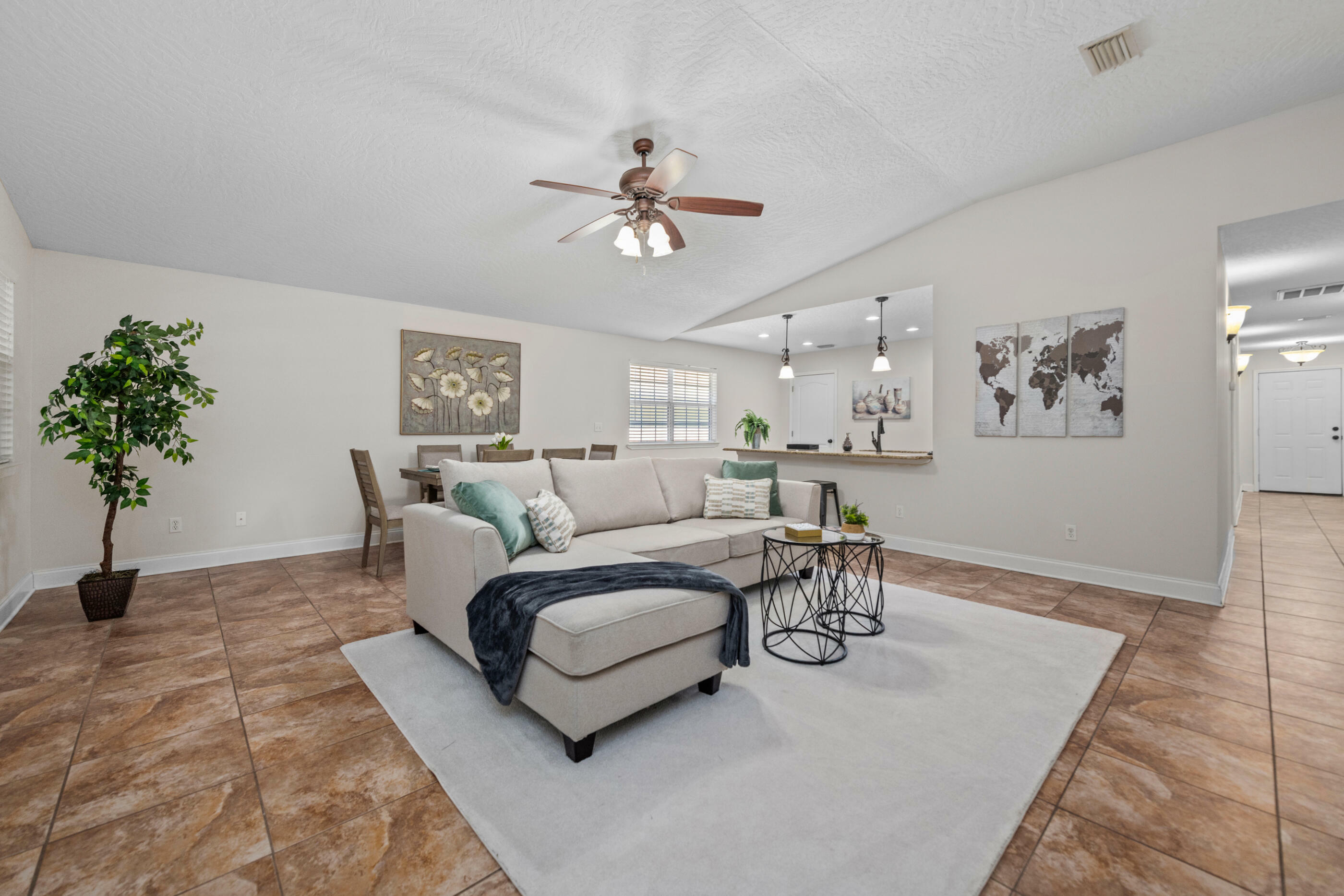 Property Photo:  36 SE Magnolia Avenue  FL 32548 