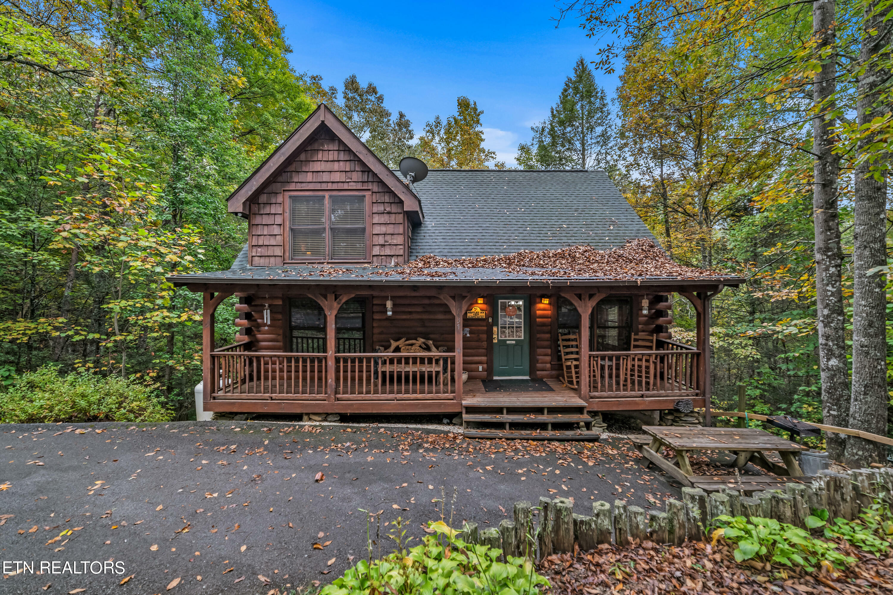 Property Photo: 1637 Majestic Oak Way TN 37876