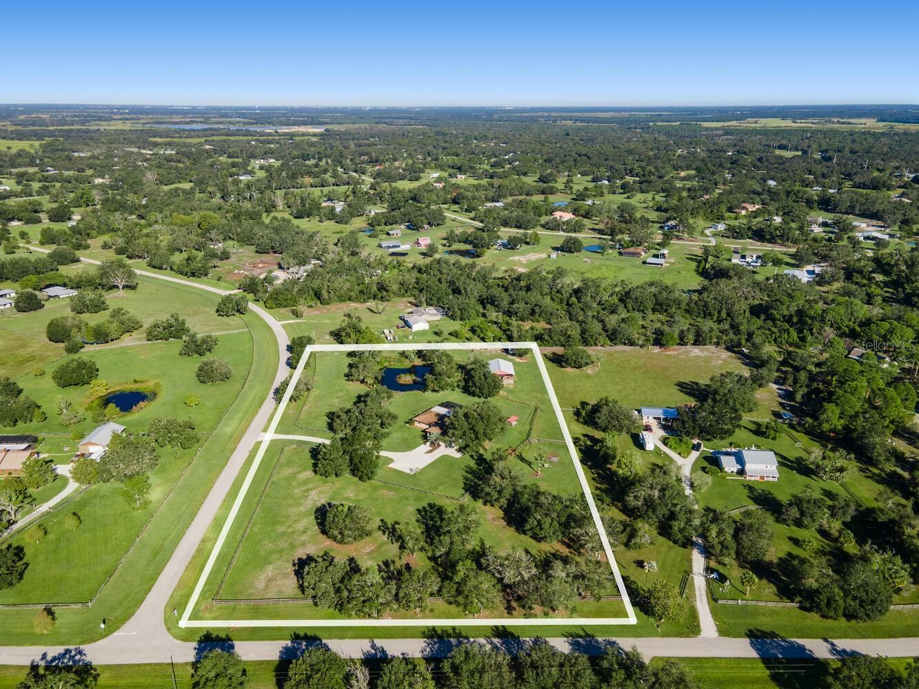 6770 Country Road  Sarasota FL 34241 photo