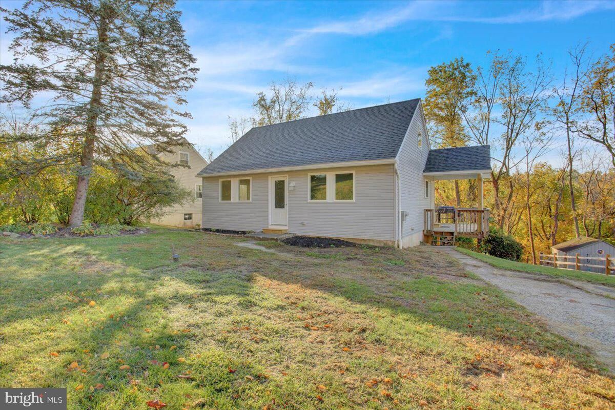 Property Photo: 40 Elaine Drive PA 19512