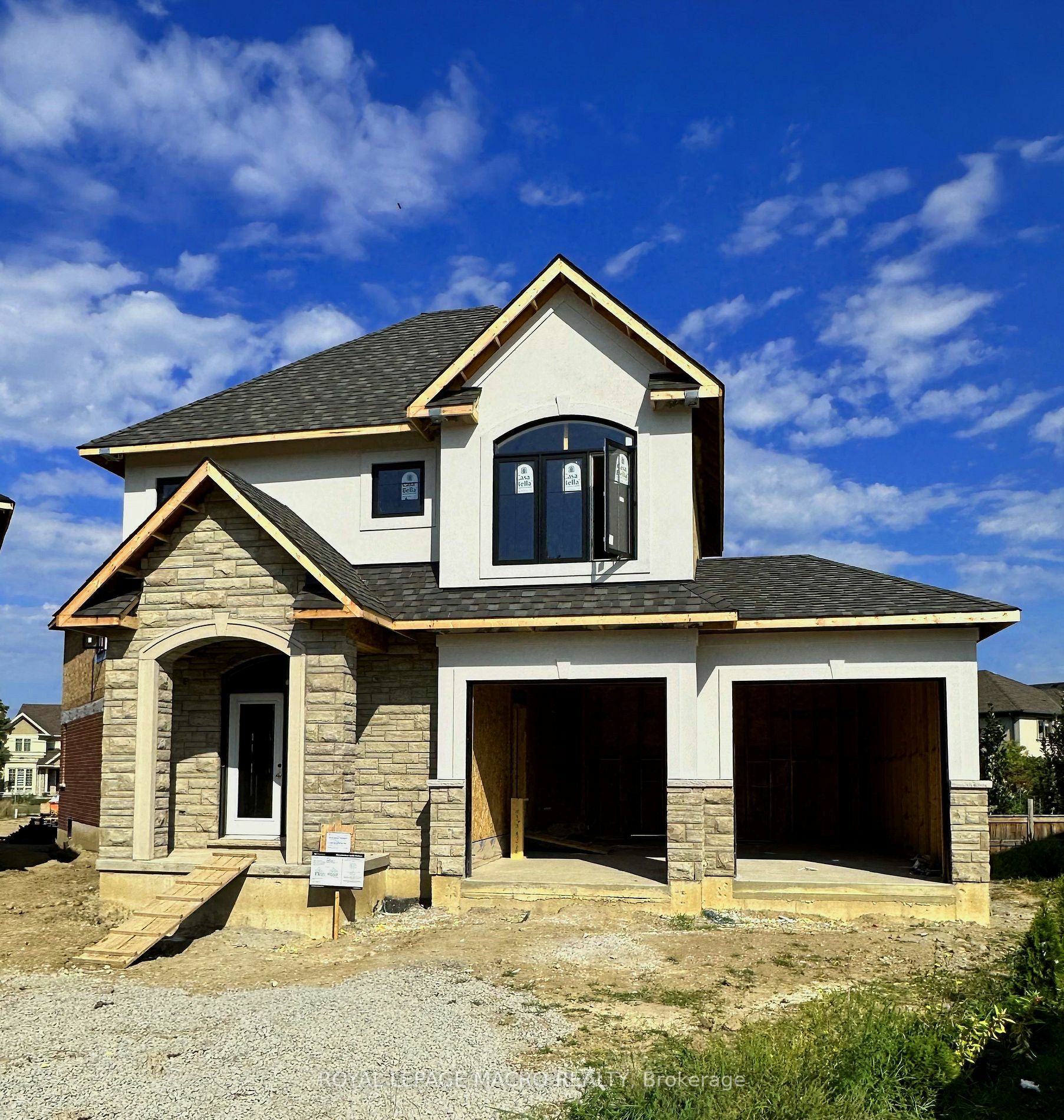 Photo de la propriété: 121 Whitefish Cres ON L8E0A6