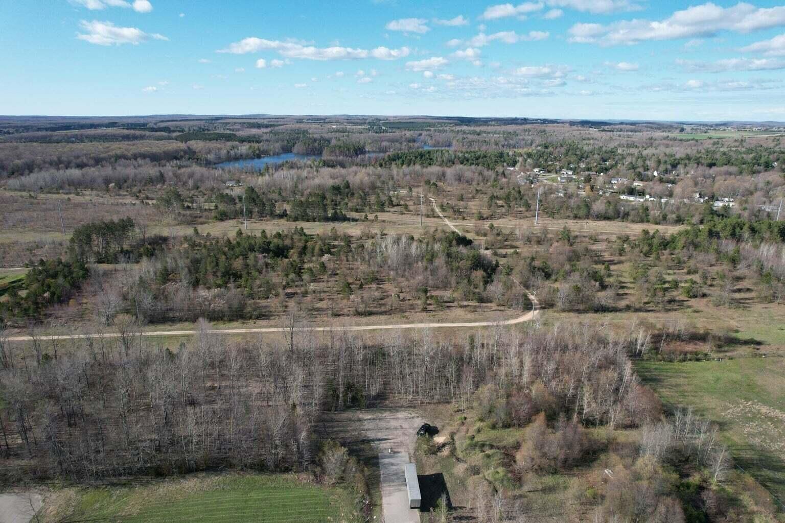 Property Photo: Vl W M-32 MI 49735