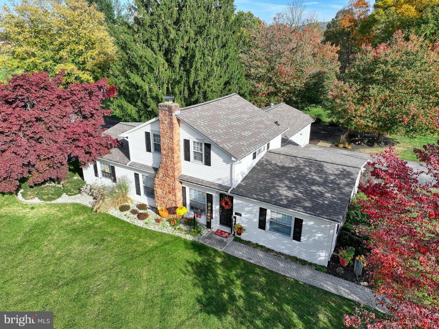 Property Photo: 132 Old Mill Road PA 17522