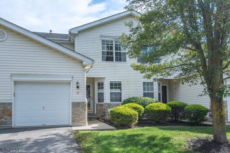 Property Photo: 19 Meadow Lakes Dr NJ 07419