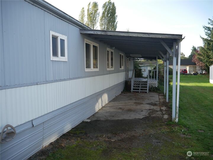 Property Photo: 20420 Lafayette Road 13 WA 98233