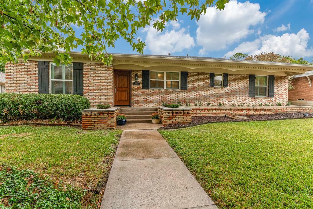 Property Photo: 3623 Vancouver Drive TX 75229