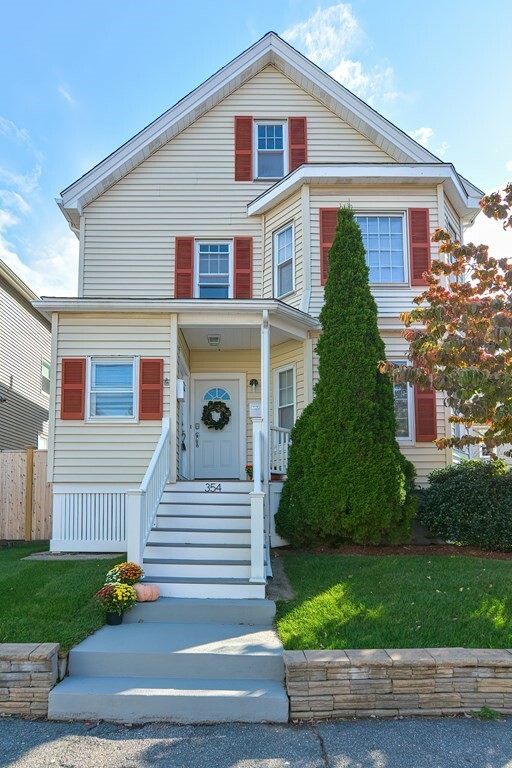 Property Photo:  354 Newton St 1  MA 02453 