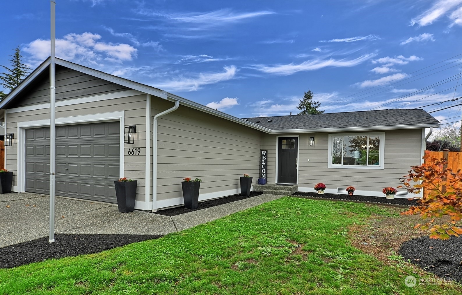 Property Photo: 6619 98th Place NE WA 98270