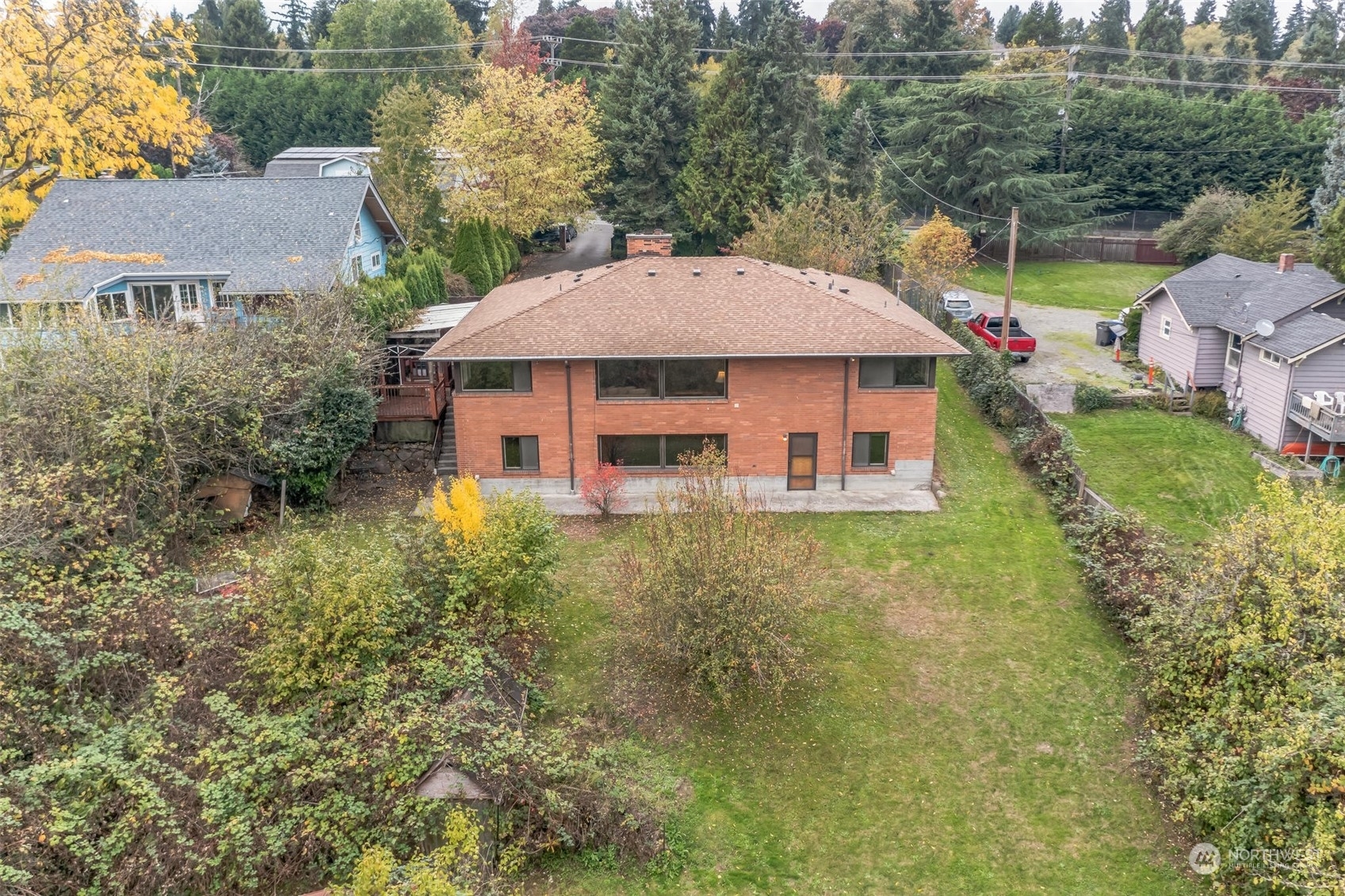 Property Photo:  11014 Des Moines Memorial Drive S  WA 98168 