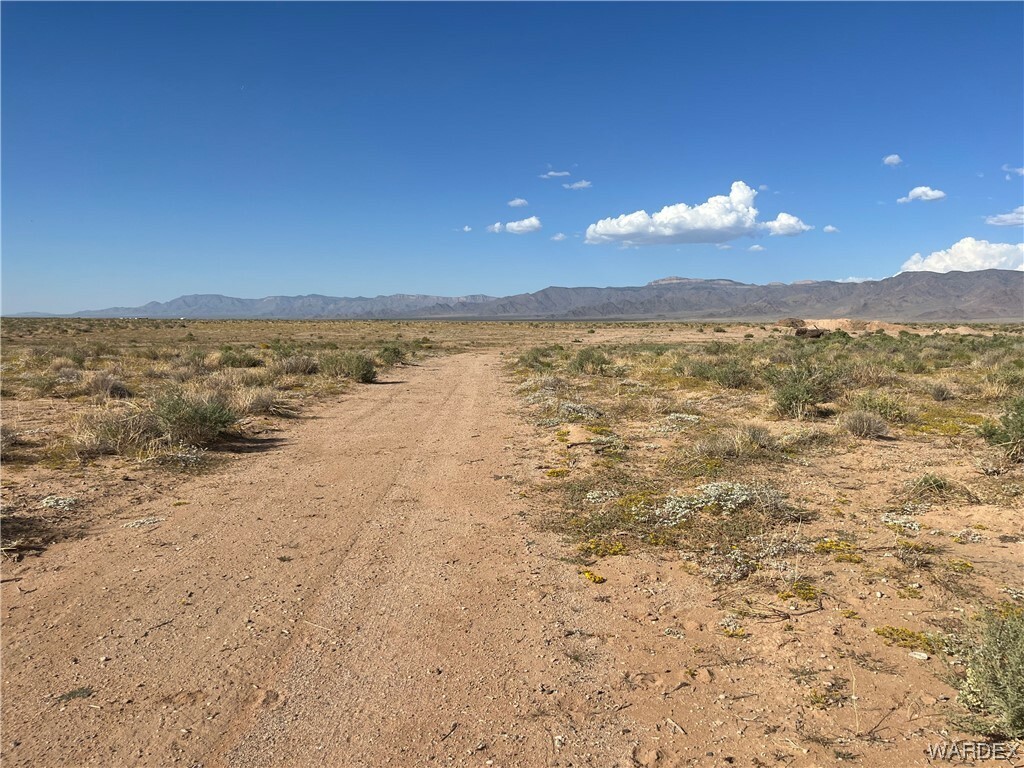 Property Photo:  00 E Tres Drive  AZ 86401 