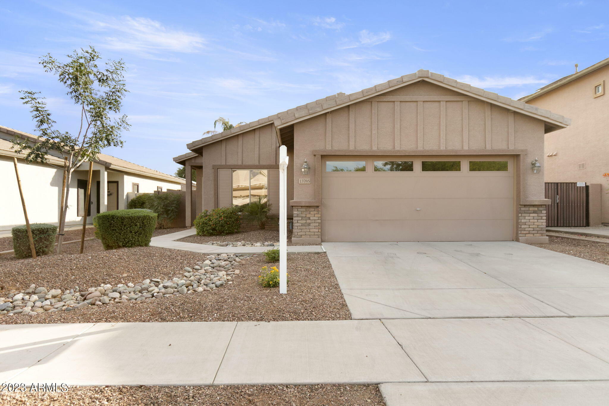 Property Photo:  13785 W Country Gables Drive  AZ 85379 