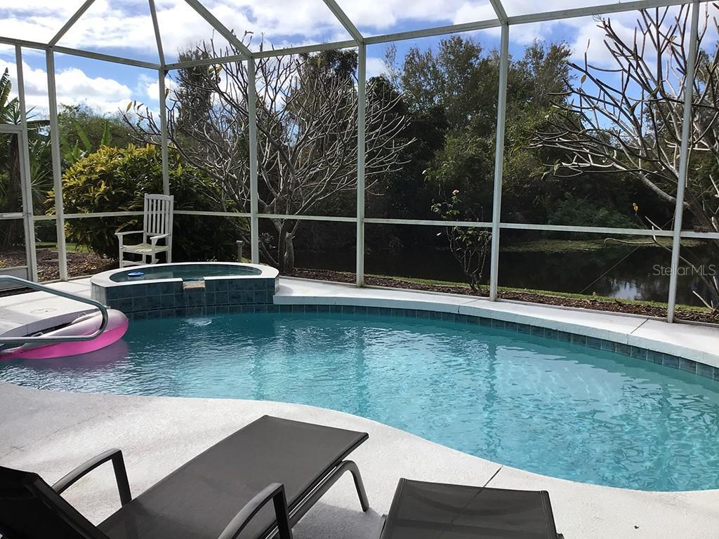 Property Photo:  6222 Buckingham Street  FL 34238 