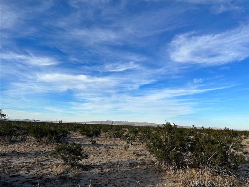 Property Photo:  0 Mojave Dr  CA 92371 