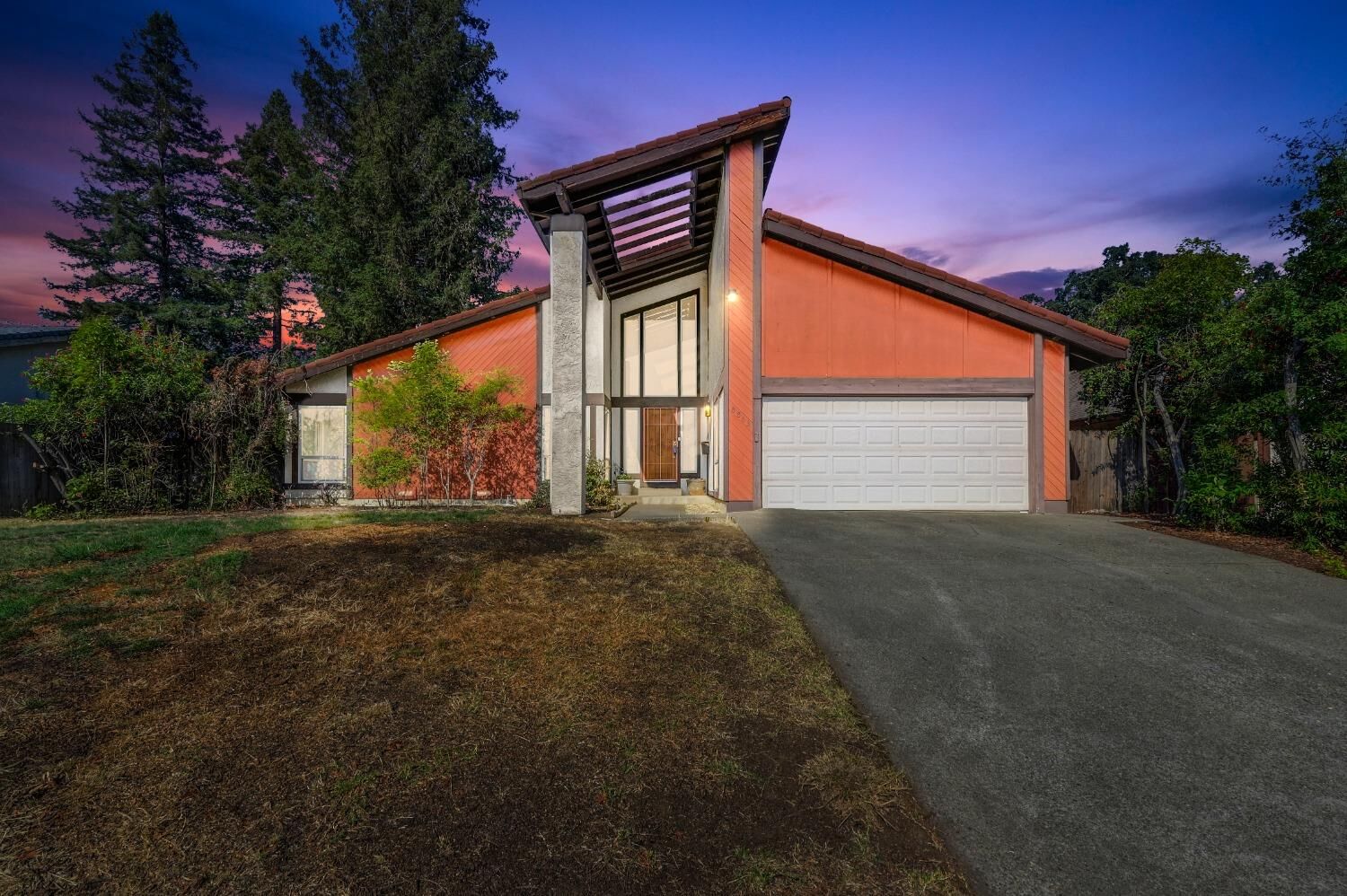 Property Photo: 8863 Kona Way CA 95662