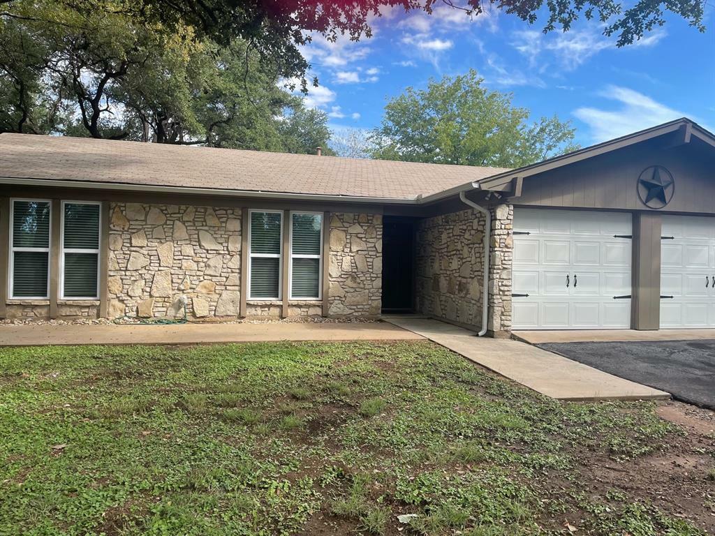 Property Photo:  3921 Laramie Drive  TX 76049 